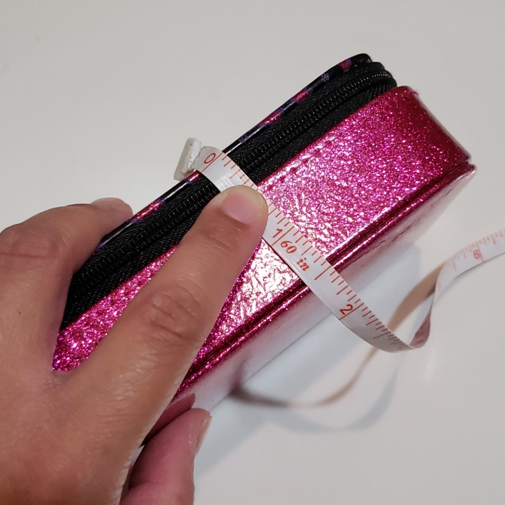 NWOT* Marc Jacobs Cosmetic Case - Picture 15 of 16